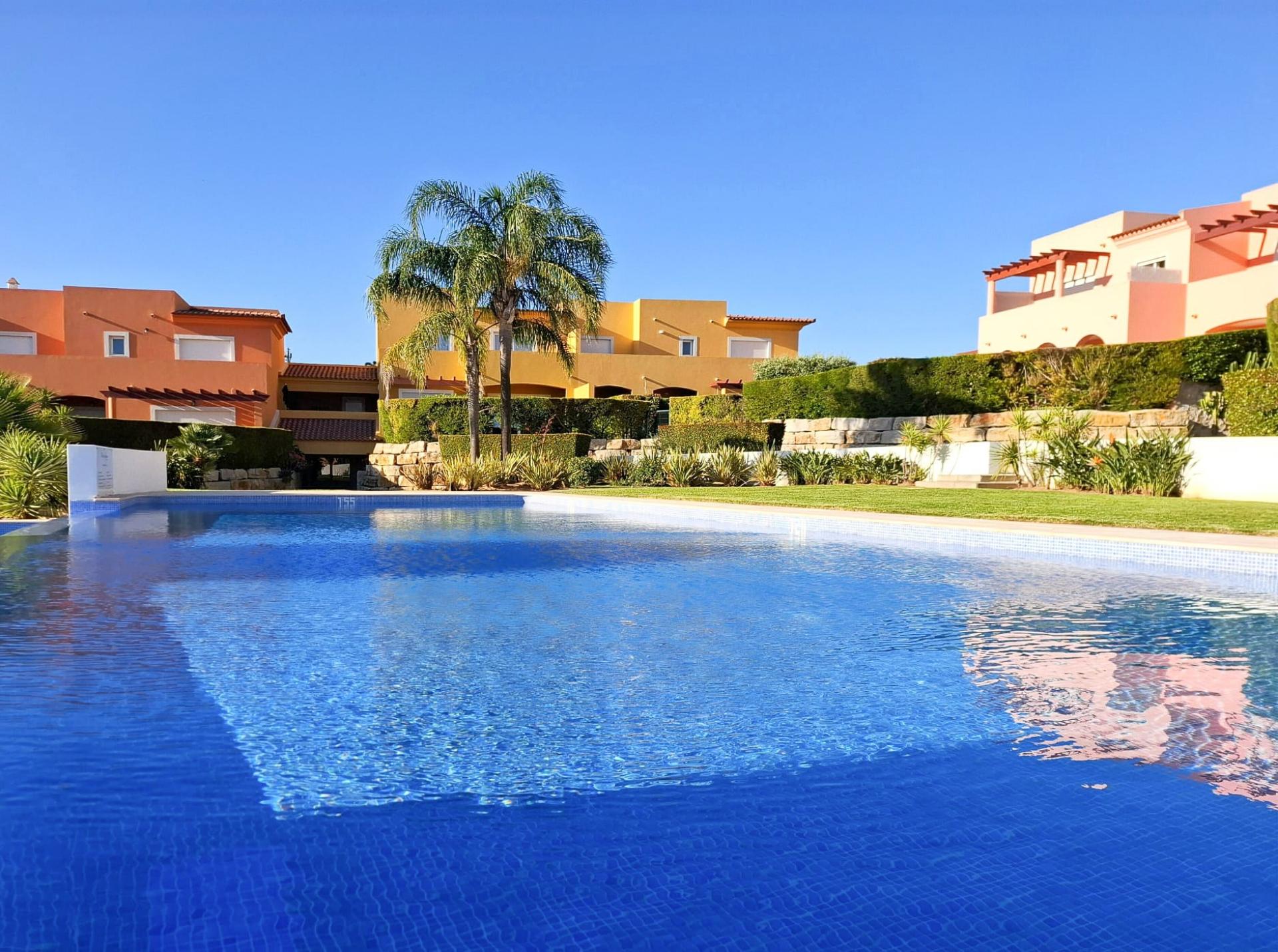 Vilamoura - Moradia V3 em Condomínio Privado Exclusivo