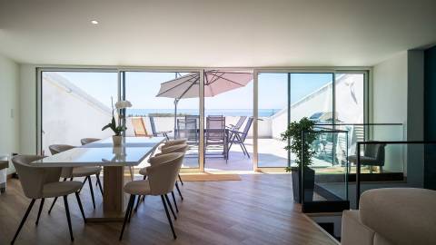 Vista Mar - Exclusiva Penthouse Duplex T2 + 2 em Albufeira