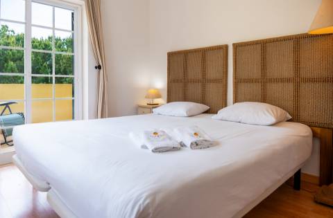 Apartamento T3 em Vilamoura com vista para Campo de Golfe e Piscina