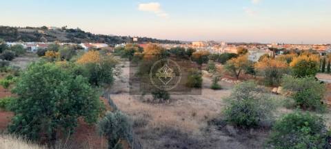 Terreno Urbano para construção em Ferreiras - Albufeira