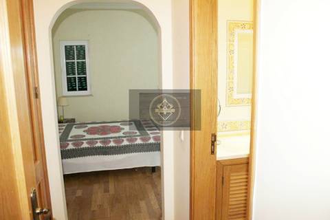 Moradia T2 +1 com piscina nos Caliços - Albufeira