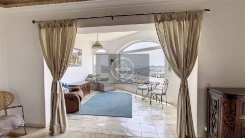 Moradia T6 com piscina em Albufeira