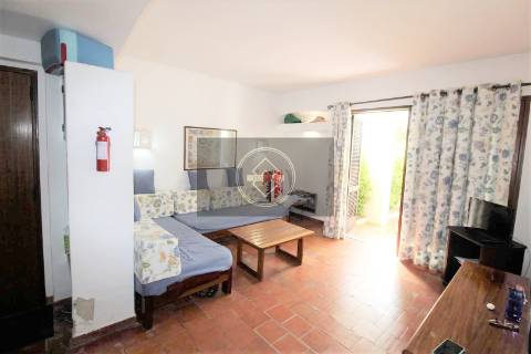 Apartamento T1 com piscina - Albufeira