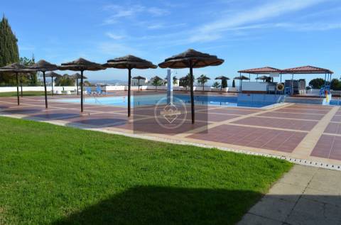 Apartamento T1 com piscina - Albufeira