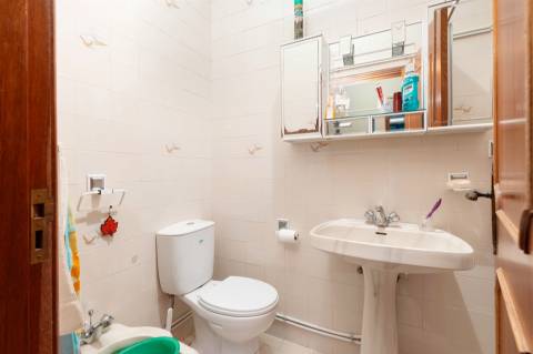 Moradia T3 com vinha em Fragosela - Viseu