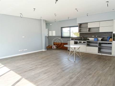 Moradia T3 com piscina privativa - Albufeira