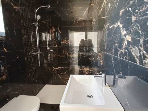 Moradia T3 com piscina privativa - Albufeira