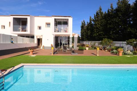 Moradia T3+1 com piscina - Albufeira