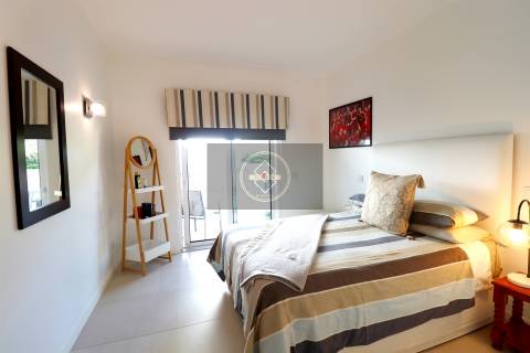 Moradia T3+1 com piscina - Albufeira