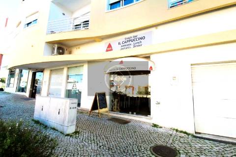 Restaurante com esplanada para venda em Albufeira