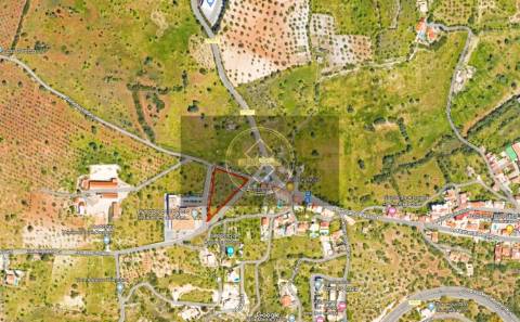 Terreno com projeto aprovado para Parque de Autocaravanas em Albufeira