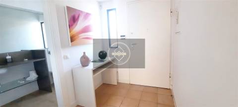 Moradia T3 com piscina e vista mar- Albufeira