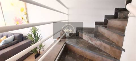 Moradia T3 com piscina e vista mar- Albufeira