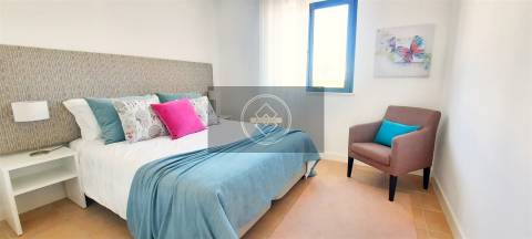 Moradia T3 com piscina e vista mar- Albufeira