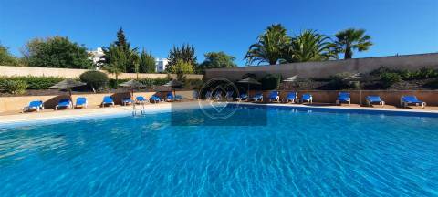 Moradia T3 com piscina e vista mar- Albufeira