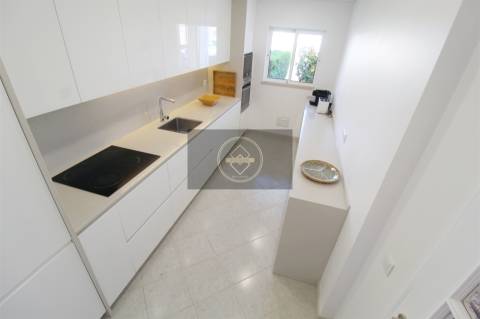 Moradia T3 com piscina -  Galé - Albufeira