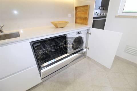 Moradia T3 com piscina -  Galé - Albufeira