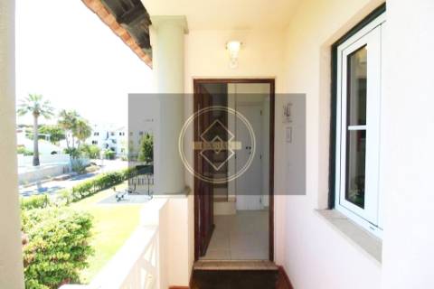 Apartamento T2 com piscina - Vilamoura