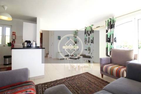 Apartamento T2 com piscina - Vilamoura