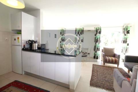 Apartamento T2 com piscina - Vilamoura