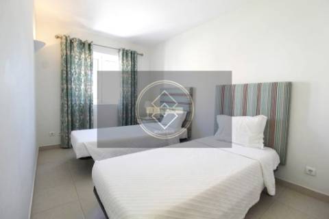 Apartamento T2 com piscina - Vilamoura