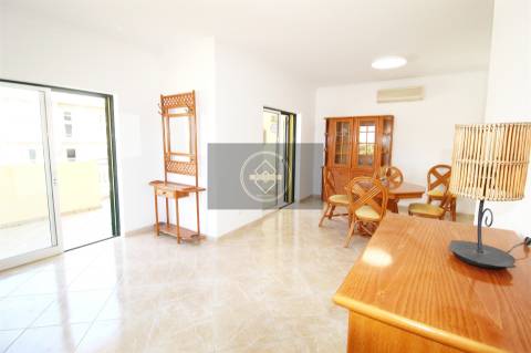 Apartamento T2 com piscina - Vilamoura