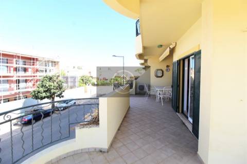 Apartamento T2 com piscina - Vilamoura