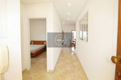 Apartamento T2 com piscina - Vilamoura