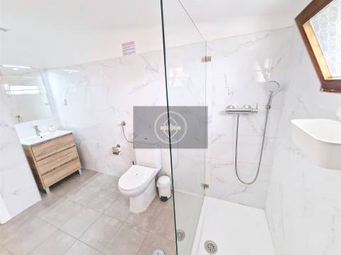 Moradia T4 com piscina - Albufeira