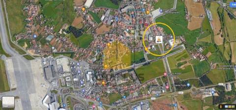 Lote de terreno de 400 m2.