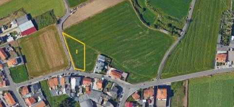 Terreno no Castêlo da Maia