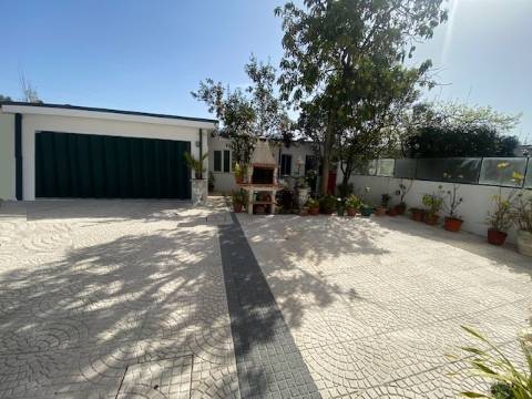 Moradia  tipo T3 em Nogueira