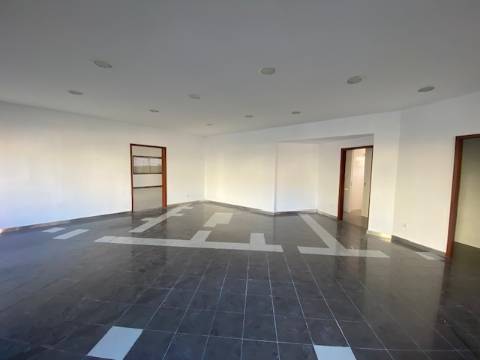 Loja Vila Nova da Telha