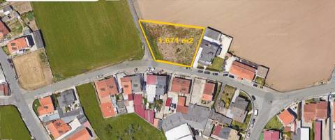 Moradia de 4 frentes