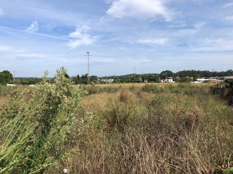 Moradia de 4 frentes