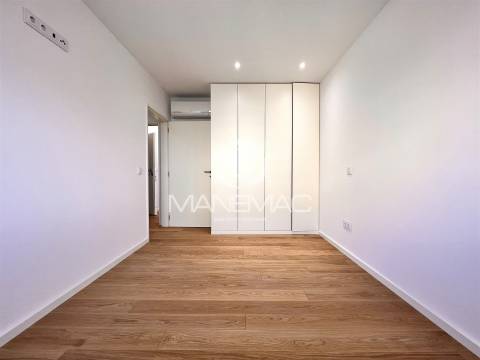 Apartamento T2 Venda em Mafamude e Vilar do Paraíso,Vila Nova de Gaia