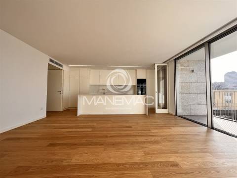 Apartamento T2 Venda em Mafamude e Vilar do Paraíso,Vila Nova de Gaia