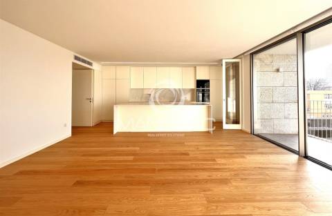 Apartamento T2 Venda em Mafamude e Vilar do Paraíso,Vila Nova de Gaia