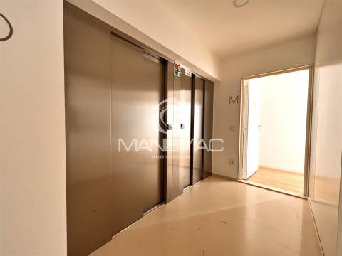 Apartamento T2 Venda em Mafamude e Vilar do Paraíso,Vila Nova de Gaia