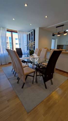 Fabuloso Apartamento T2 na 1ª Linha do mar - Praia de Lavadores - Gaia