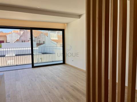 Apartamento T2 no centro de Aveiro com arrumos e lugar de garagem