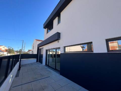 Moradia T3 na Gafanha do Carmo, Ílhavo | Moderna, Perto da Praia e Garagem