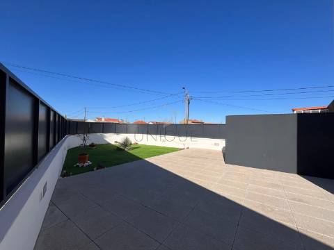 Moradia T3 na Gafanha do Carmo, Ílhavo | Moderna, Perto da Praia e Garagem