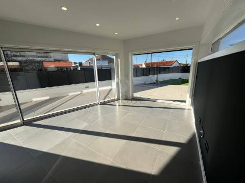 Moradia T3 na Gafanha do Carmo, Ílhavo | Moderna, Perto da Praia e Garagem