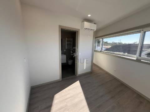 Moradia T3 na Gafanha do Carmo, Ílhavo | Moderna, Perto da Praia e Garagem