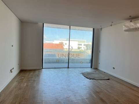 Apartamento T2 em Canidelo, Lavadores | Varandas, Sustentabilidade e Praia