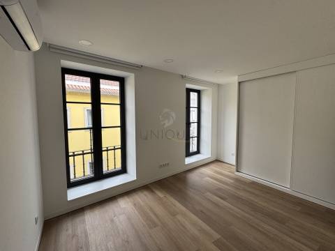 Apartamento T1 Novo no Centro de Aveiro | Varanda e Garagem