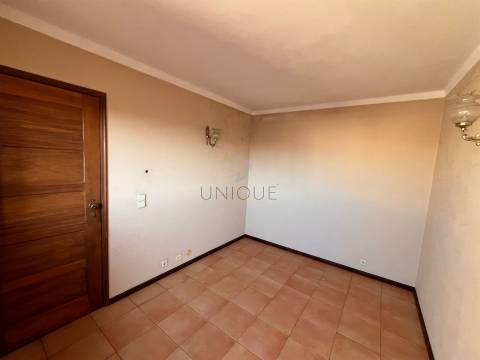 Escritório no Centro de Ílhavo | 12m² + Terraço 41m²