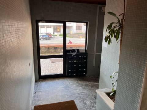 Escritório no Centro de Ílhavo | 12m² + Terraço 41m²