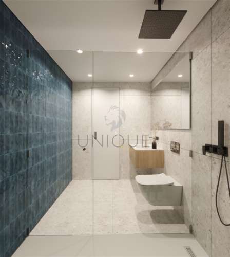 T4 Duplex Exclusivo na Praia da Barra | Terraço Panorâmico e Piscina Privativa